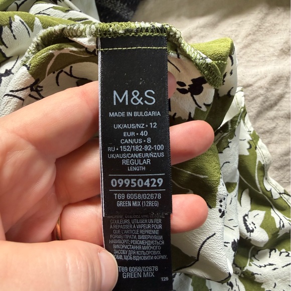 M&S x Ghost Green Floral Shirred Midi Waisted Dress - Picture 4 of 5